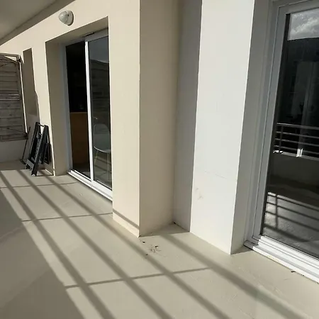 Appt 2 Pieces Lr030-b226 * La Rochelle (Charente-Maritime)